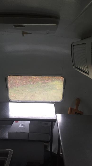Vintage Airstream Bakery Trailer Airstr Land Yacht 